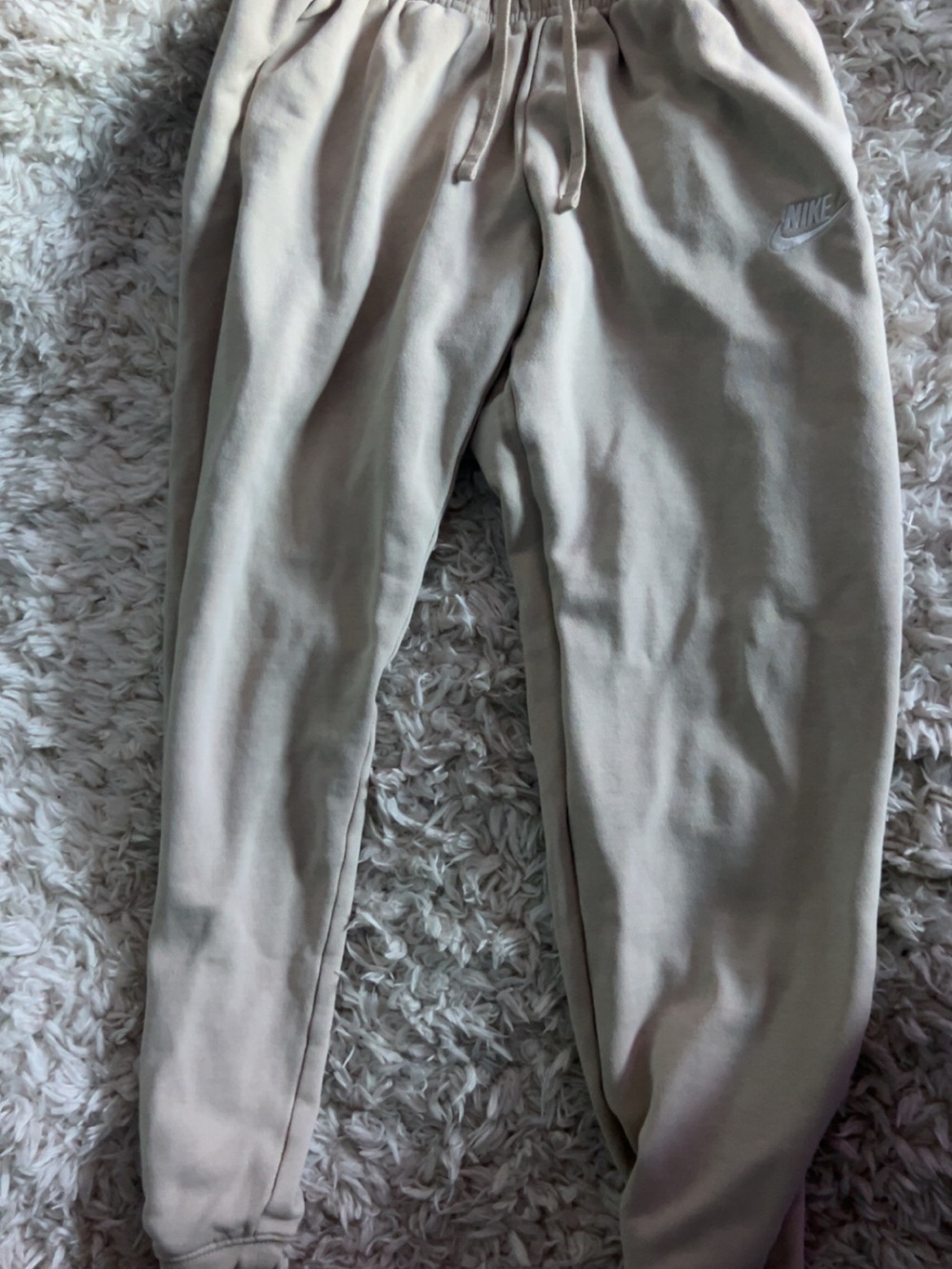 Nike Men’s Sweatpants in Light Beige